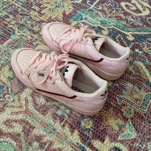 Adidas Continental 80